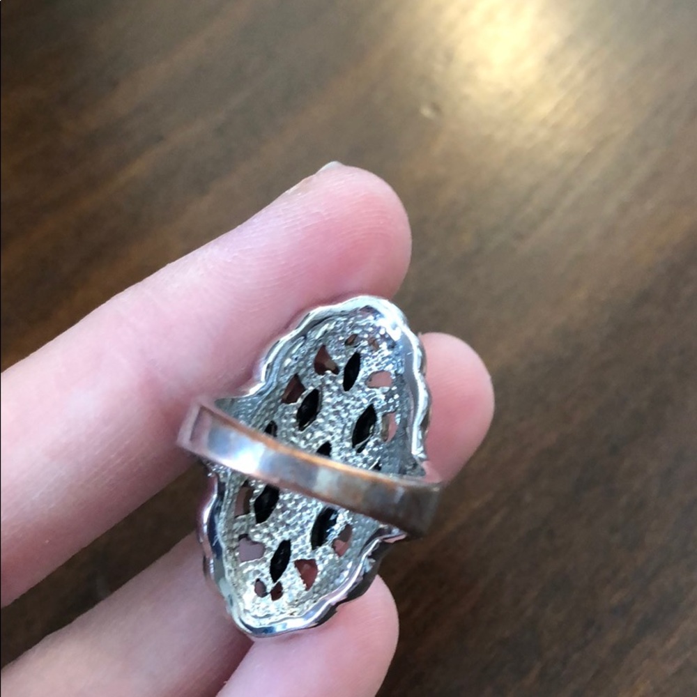 Decorative ring - Picture 4 of 4